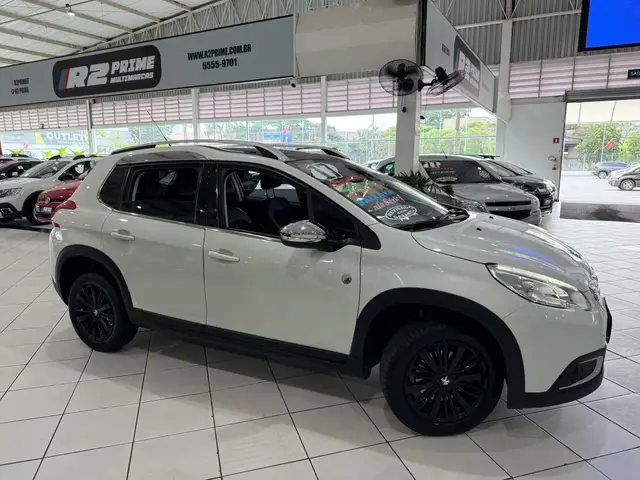 Carro Peugeot 2008 2017 Crossway 1.6 16V (Aut) (Flex)