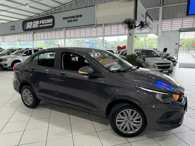 Carro Fiat Cronos 2022 Drive 1.3 S-Design (Flex)