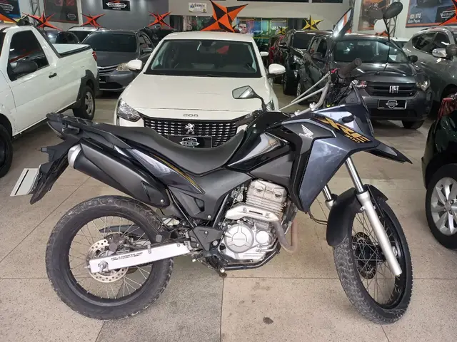 Carro Honda XRE 300 2023 ABS