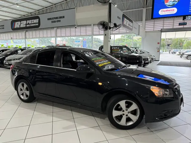 Carro Chevrolet Cruze 2012 LT 1.8 16V Ecotec (Flex)