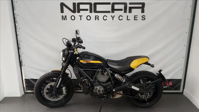 Carro Ducati Scrambler 2016 Icon
