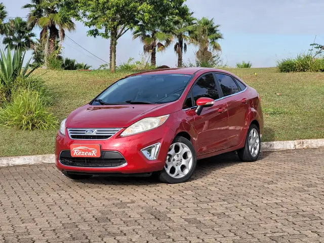 Carro Ford New Fiesta Sedan 2012 SE 1.6 (Flex)