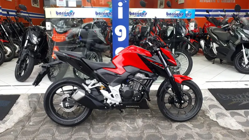 Honda CB 300F Twister Standard