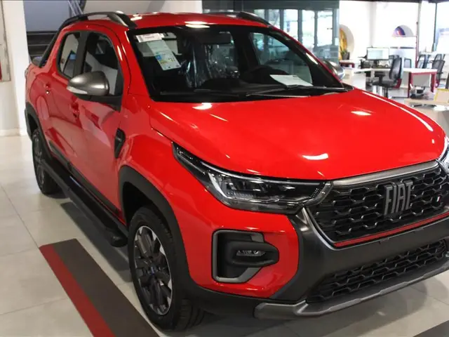 Carro Fiat Strada 2025 Ultra 1.0 Turbo
