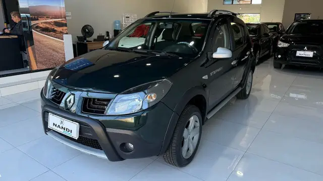 Carro Renault Sandero Stepway 2011 1.6 16V (Flex)