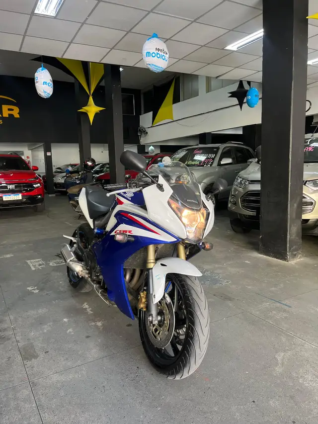 Moto Honda CBR 600 2013 F (Standard)