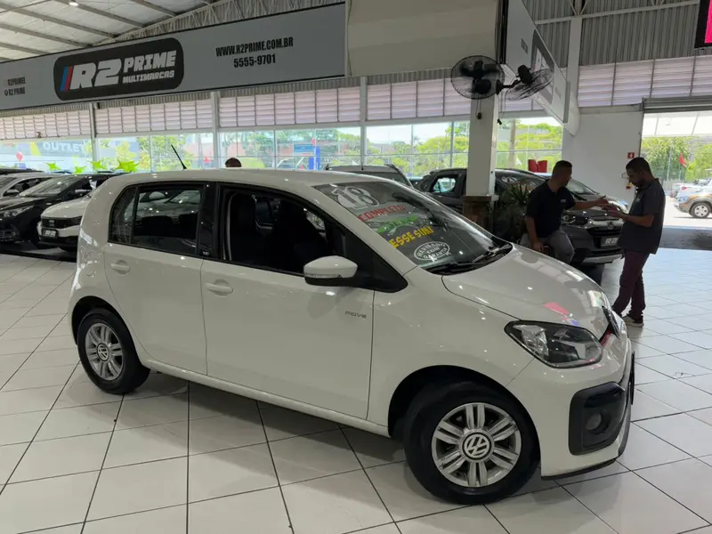 Volkswagen Up! 1.0 12v E-Flex move up!