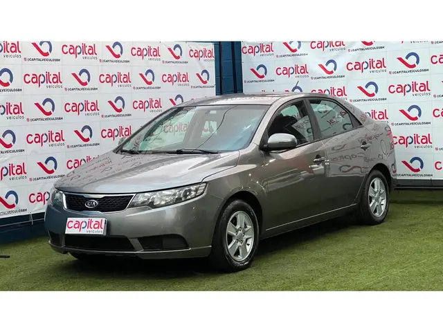 Carro Kia Cerato 2011 EX 1.6 16V ABS