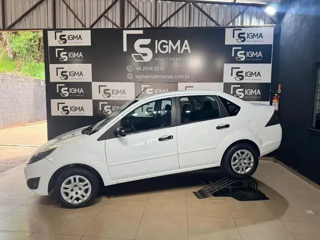 Carro Ford Fiesta Sedan 2013 SE 1.6 Rocam (Flex)