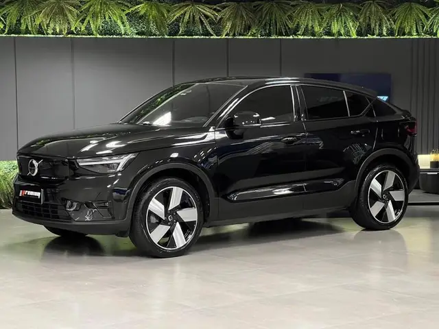 Carro Volvo C40 2022 Recharge (elétrico) (Aut)