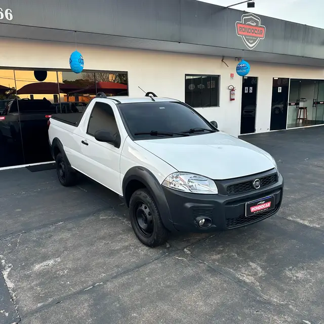 Carro Fiat Strada 2018 Hard Working 1.4 (Flex) (Cabine Simples)