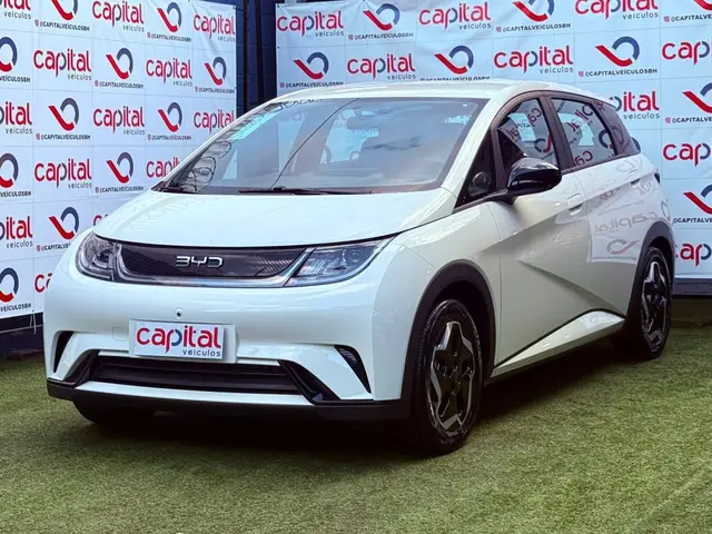 Carro BYD Dolphin 2025 EV