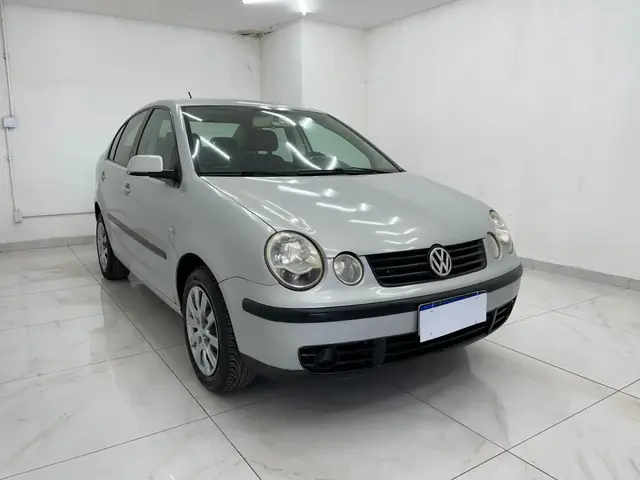 Carro Volkswagen Polo Sedan 2006 Comfortline 1.6 8V (Flex)