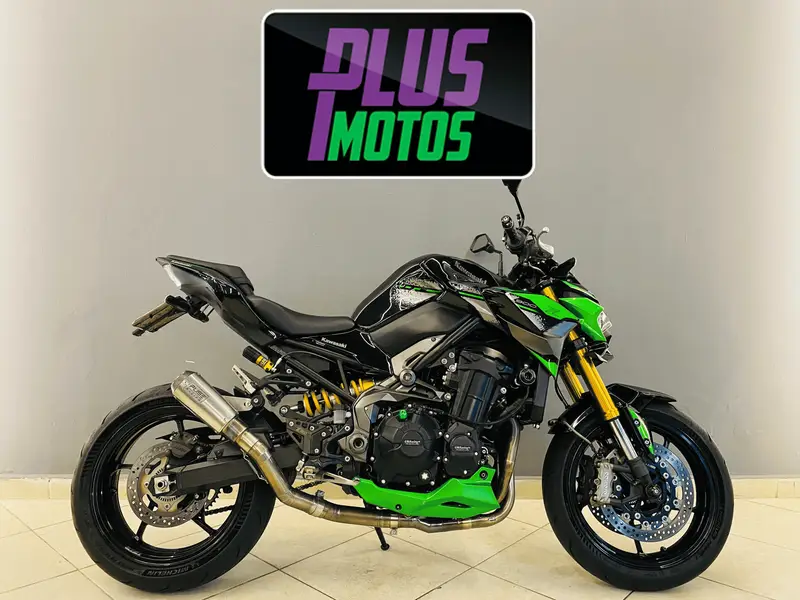 Kawasaki Z 900 R Edition