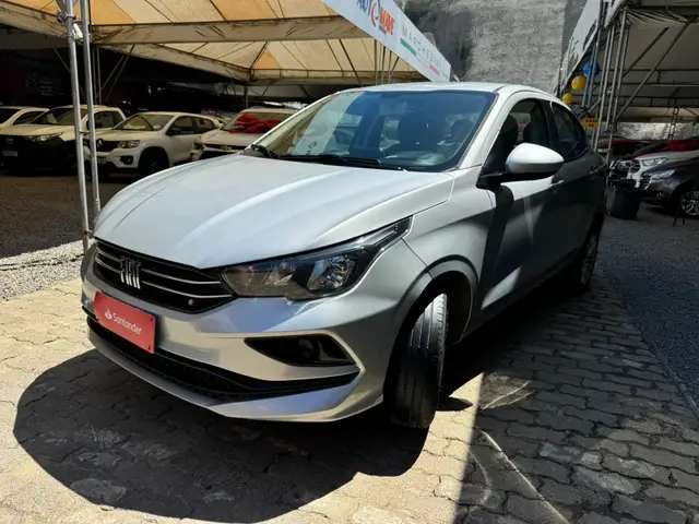 Carro Fiat Cronos 2023 Drive 1.3 (Flex) AT