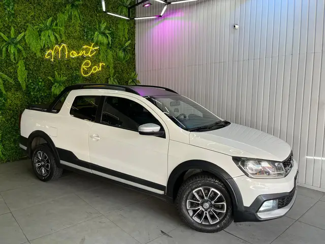 Carro Volkswagen Saveiro 2017 Cross 1.6 16v MSI CD (Flex)