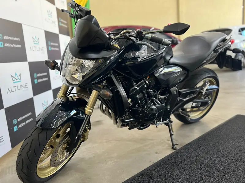 Honda CB 600F Hornet (ABS)