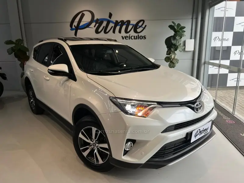 Toyota RAV4 2.0 Top CVT