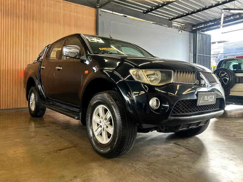 Mitsubishi L200 Triton Sport L 200 Triton HPE 4x4 3.2 (cab. dupla)