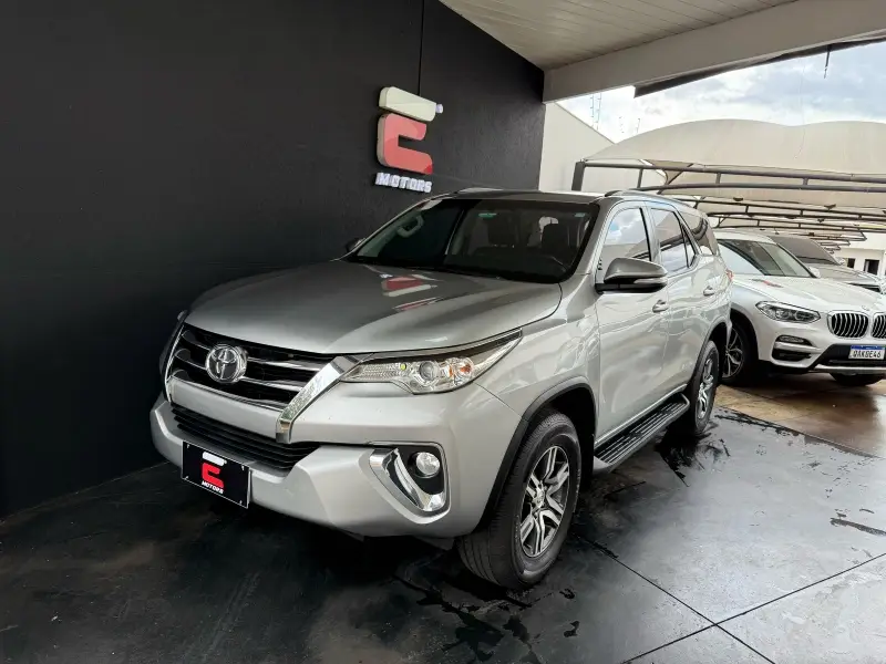 Toyota SW4 2.7 SR 4x2 (Flex)