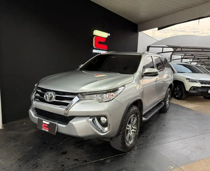 Toyota SW4 2.7 SRV 7L 4x2 (Aut) (Flex)