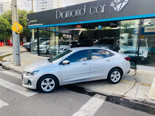 Carro Chevrolet Onix Plus 2020 1.0 Premier Turbo Flex (Aut)