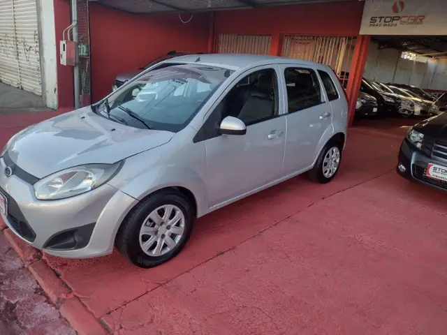 Carro Ford Fiesta Hatch 2011 1.6 (Flex)