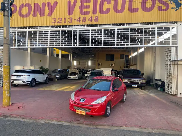 Carro Peugeot 207 2013 Hatch XR 1.4 8V (flex) 4p