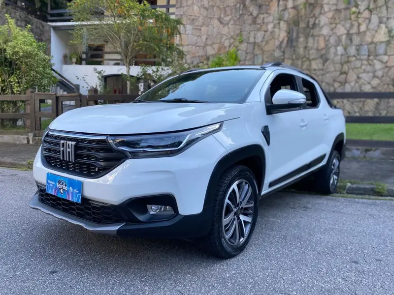 Fiat Strada Volcano 1.3 CD (Flex)