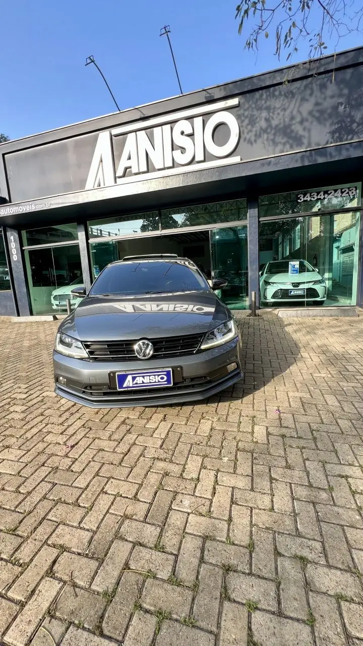 Volkswagen Jetta 1.4 TSI Comfortline Tiptronic