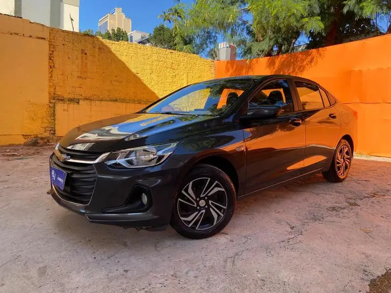 Chevrolet Onix Plus LT 1.0