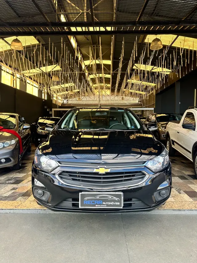 Carro Chevrolet Onix 2019 1.4 LT SPE/4 (Aut)