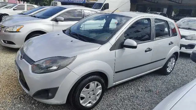 Carro Ford Fiesta Hatch 2011 1.0 (Flex)