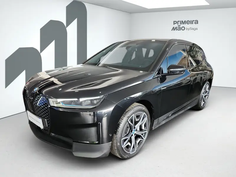 BMW iX xDrive40 (Aut.) (Elétrico)