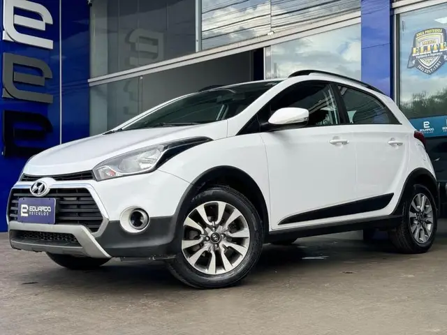 Carro Hyundai HB20X 2017 Style 1.6 (Flex)