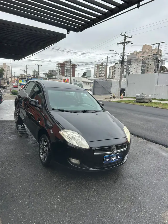 Carro Fiat Bravo 2013 Essence 1.8 16V Dualogic (Flex)