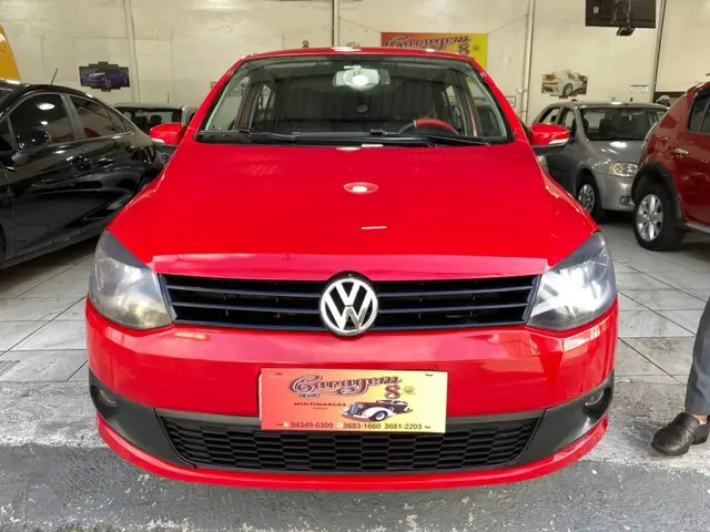 Carro Volkswagen Fox 2013 1.0 TEC (Flex) 4p