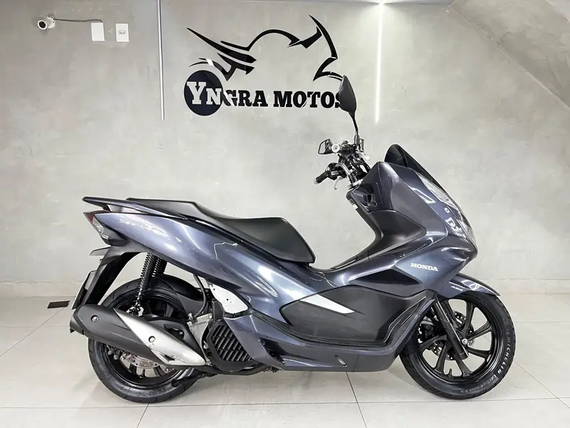 Honda PCX 150 DLX