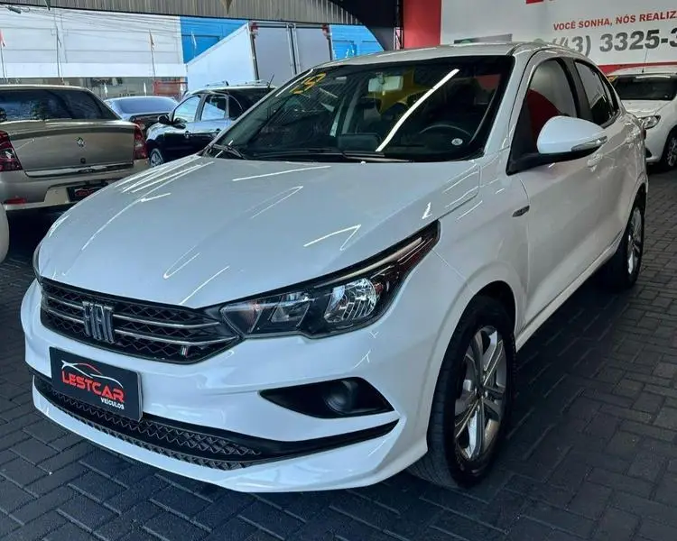 Fiat Cronos 1.3 Drive Firefly (Flex)