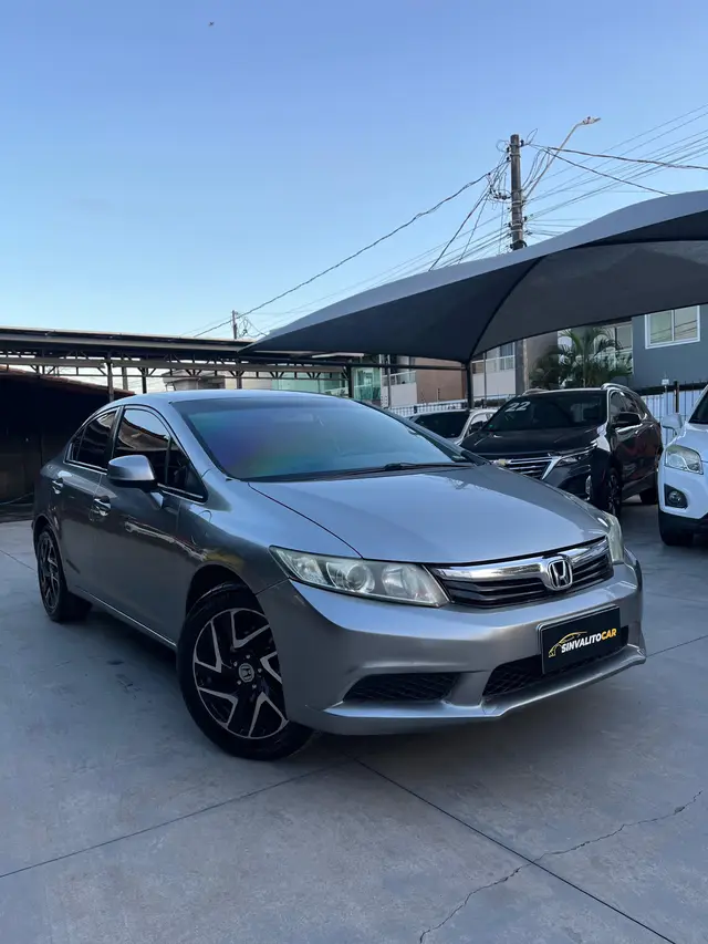 Carro Honda Civic 2014 LXS 1.8 i-VTEC (Aut) (Flex)