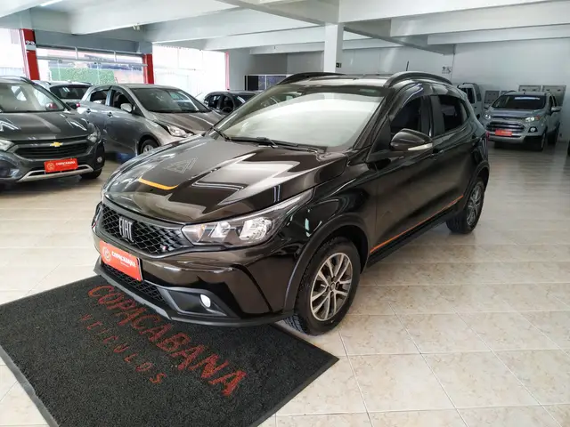 Carro Fiat Argo 2023 Trekking 1.3 (Aut.)