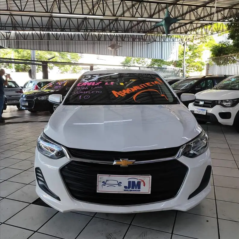 Chevrolet Onix Plus LT 1.0