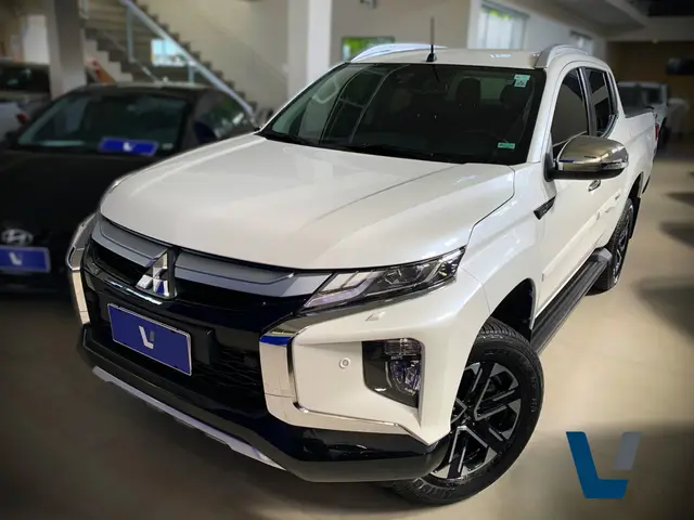 Carro Mitsubishi L200 Triton Sport 2023 HPE-S 2.4