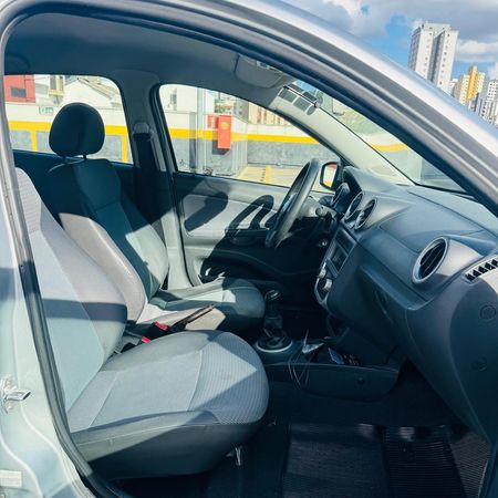 Gol Novo  1.0 TEC (Flex) 4p