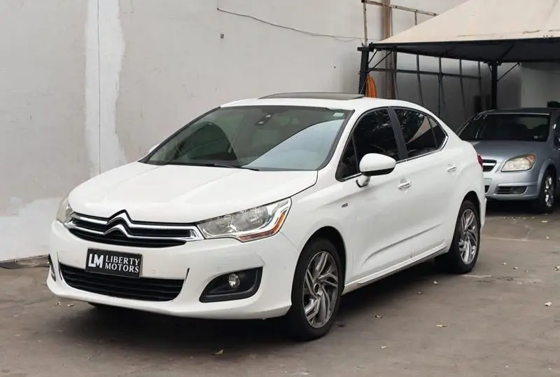 Citroën C4 Lounge Exclusive 1.6 THP (Aut)