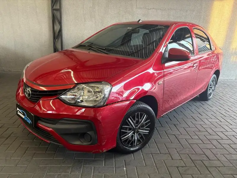 Toyota Etios Sedan X 1.5 (Flex)