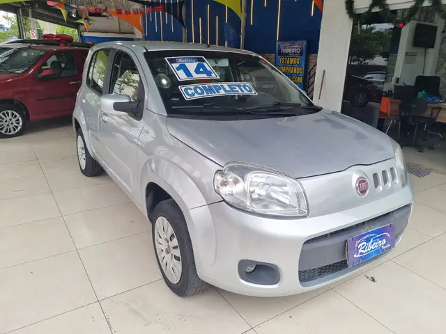 Carro Fiat Uno 2014 Vivace College 1.0 8V (Flex) 4p