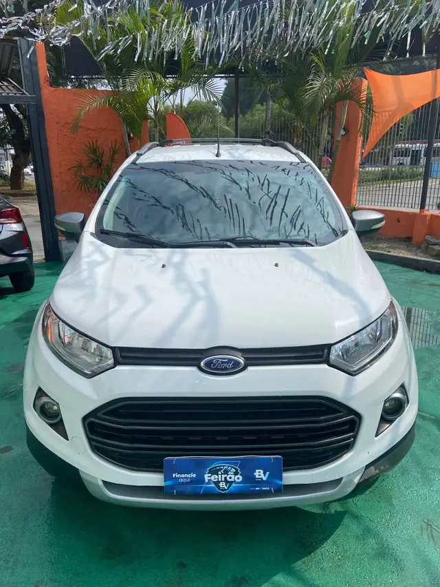 Carro Ford EcoSport 2015 Ecosport Freestyle Powershift 2.0 16V (Flex)
