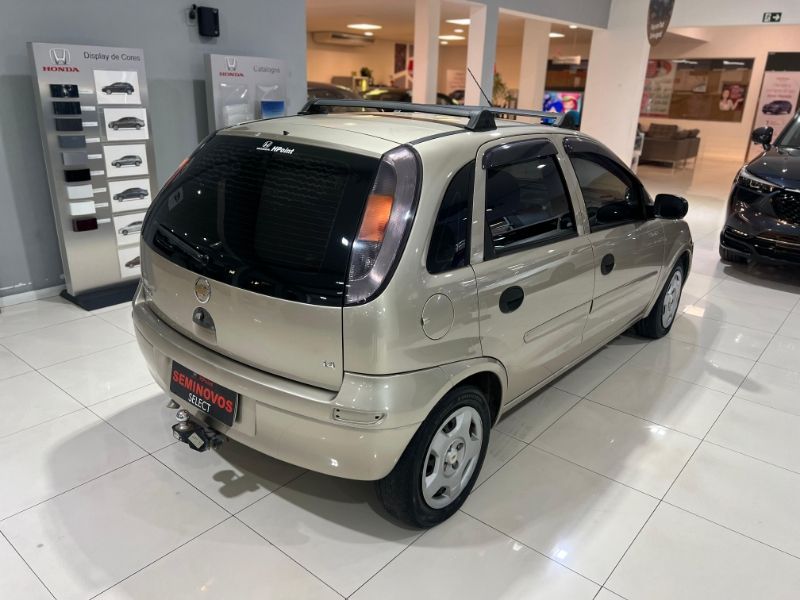 Corsa Hatch Maxx 1.4 (Flex)