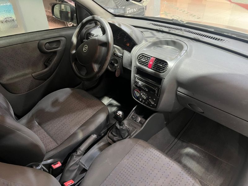 Corsa Hatch Maxx 1.4 (Flex)